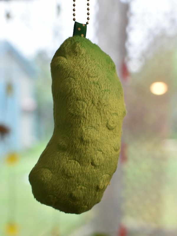 Back of Pickle Keychain Buddy