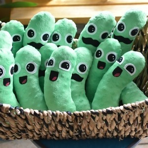 Pickle Pals in a Bunch